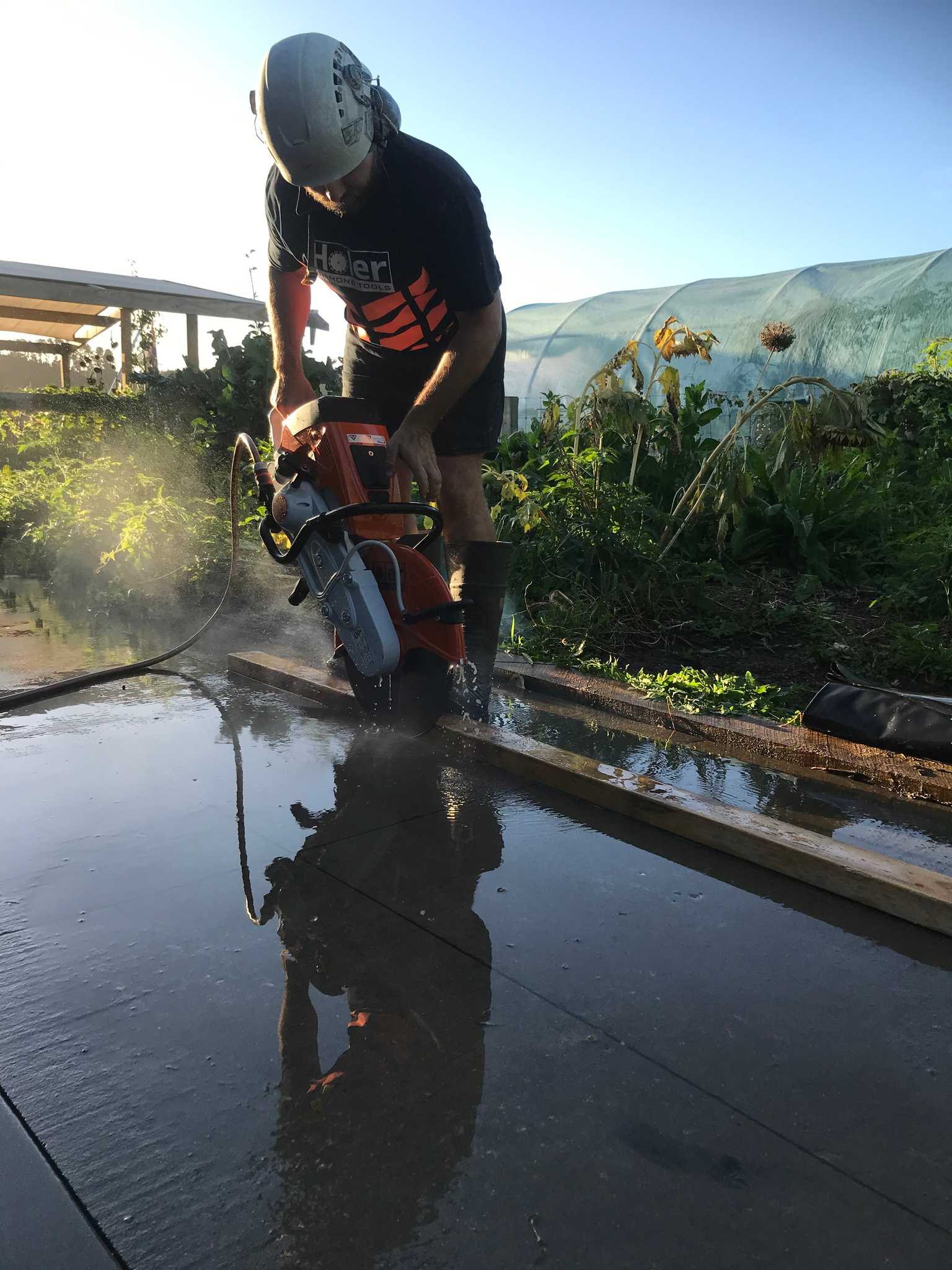 Custom Concrete Cutters Limited